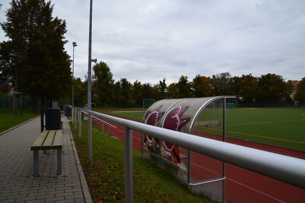 Jahnsportplatz - Magdeburg-Altstadt