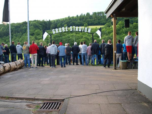 Grube-Stadion - Höxter-Ovenhausen