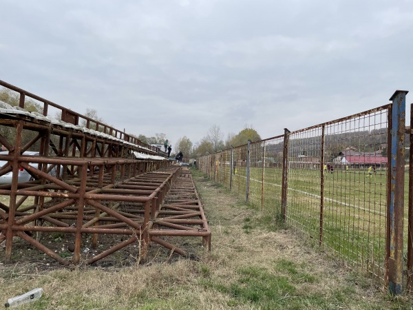 Stadionul Unirea - Leamna de Sus