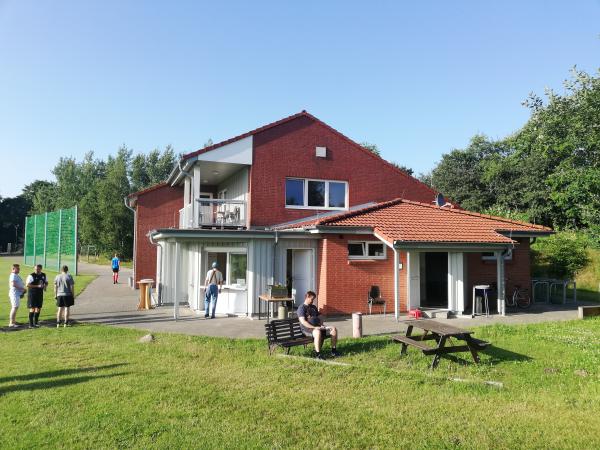 Sportanlage Hennstedt - Gerald-Grimmer-Platz - Hennstedt/Dithmarschen