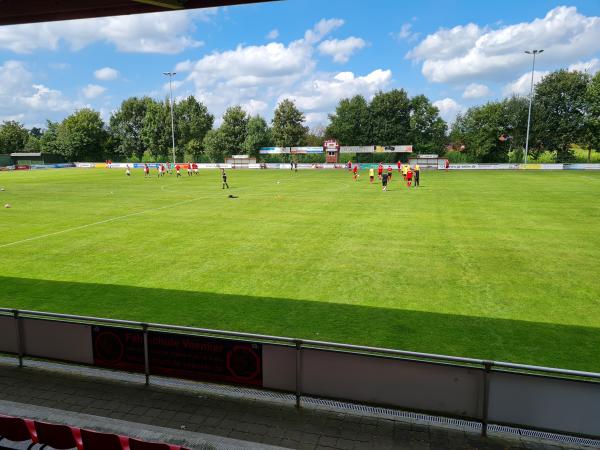 Sportanlage Wilhelm Luikenga - Rhauderfehn-Westrhauderfehn