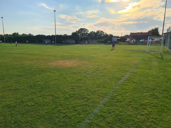 Boisko piłkarskie w Pustków Wilczkowski - Kobierzyce-Pustków Wilczkowski