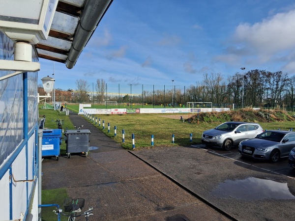 Sportplatz Gübser Weg - Magdeburg-Brückfeld