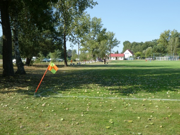 Boisko w Głuchowie - Głuchów