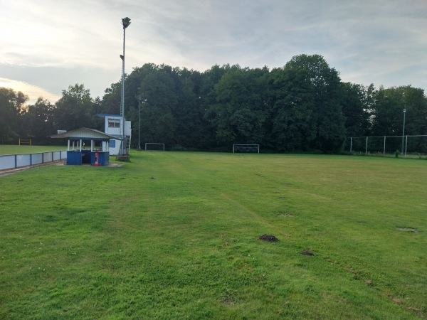 Sportzentrum Hagenburg B-Platz - Hagenburg