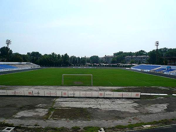 Stadionul Orășenesc - Bălți
