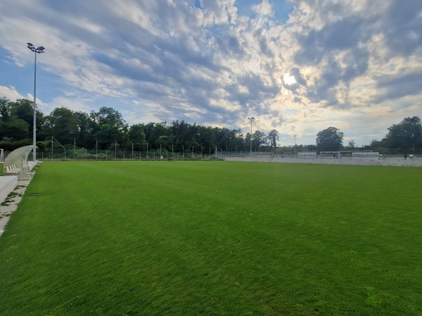 Sportanlage Au Nebenplatz - Münchenstein