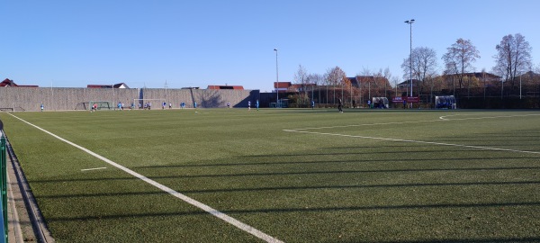 Bezirkssportanlage Gehrden B-Platz - Gehrden