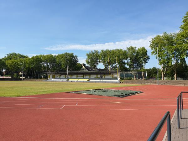 Bezirkssportanlage Bäuminghausstraße/Stadion - Essen/Ruhr-Altenessen