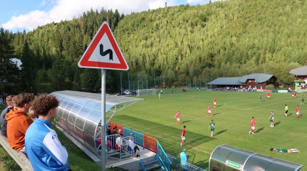 Futbalové Ihrisko Radôstka - Radôstka