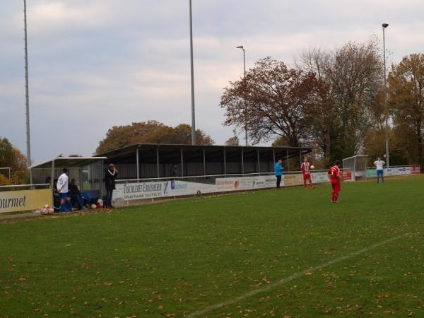 Sportanlage Hubertushöhe Platz 2 - Delbrück-Westenholz