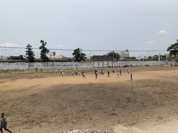 Terrain de Biafra - Abidjan