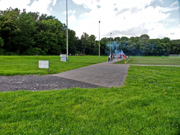 Volksparkstadion Nebenplatz 1 - Duisburg-Rheinhausen