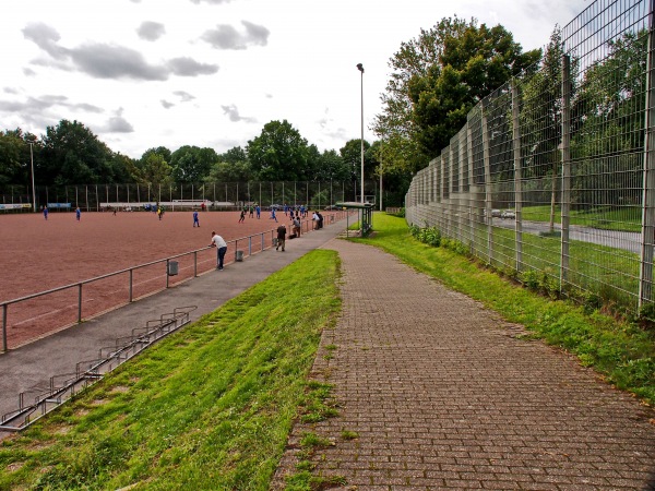 Bezirkssportanlage Oststadt Platz 3 - Essen/Ruhr-Eiberg