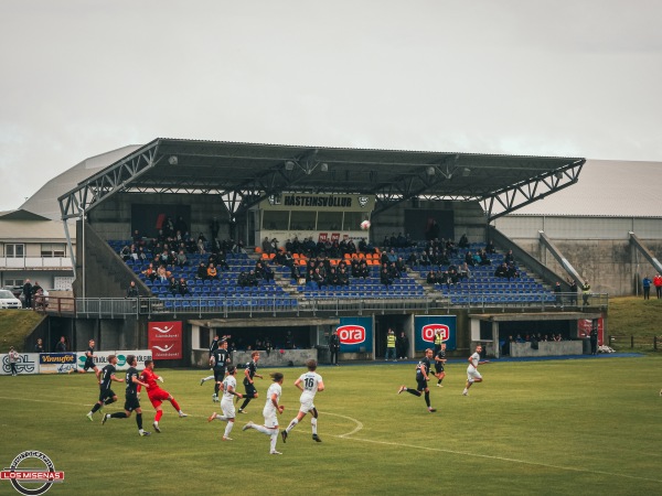 Hásteinsvöllur - Vestmannaeyjar