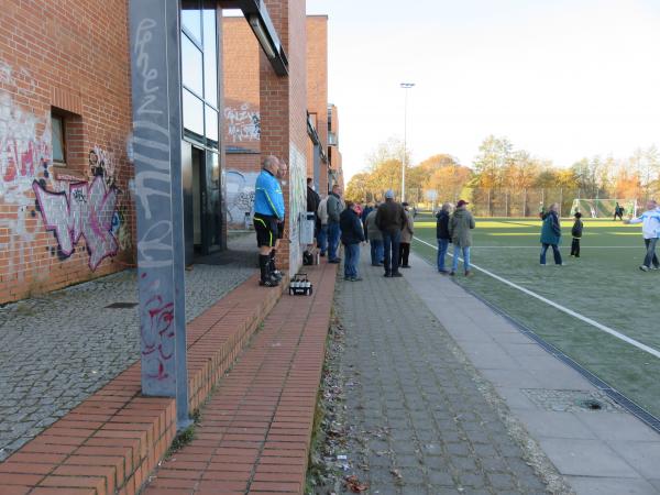 Sportplatz Achillesstraße - Berlin-Karow