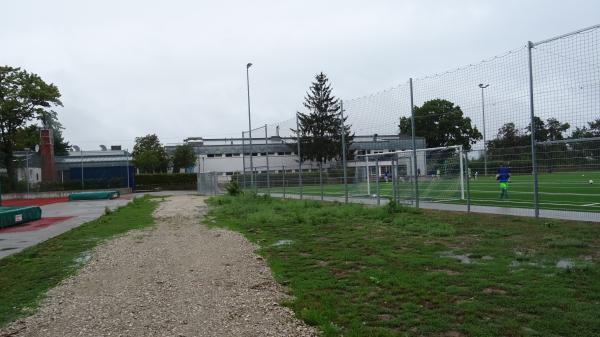 Sportanlage Regelsbacher Straße Platz 4 - Nürnberg-West