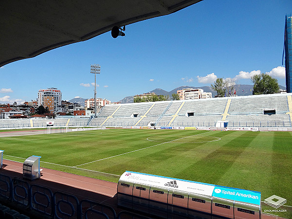 Stadiumi Kombëtar Qemal Stafa - Tiranë (Tirana)