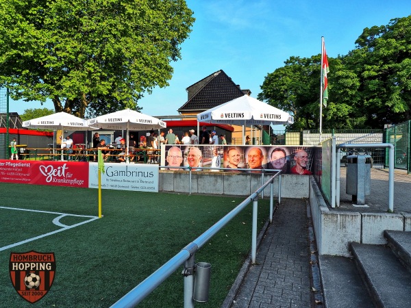 Eintracht-Stadion Fine Frau - Dortmund-Dorstfeld