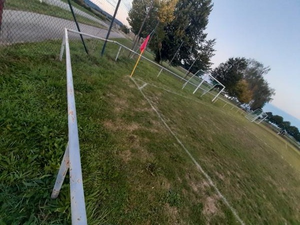 Sportgelände am Ziegelberg - Rosengarten/Kocher-Rieden