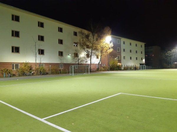 Sportplatz Eisackstraße - Berlin-Friedenau