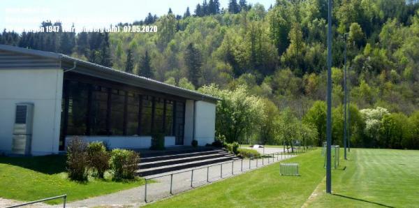 Sportplatz an der Erpftalhalle - Sonnenbühl-Erpfingen