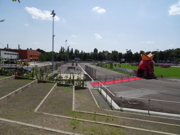 Stadion im Sportpark Luftschiffhafen - Potsdam