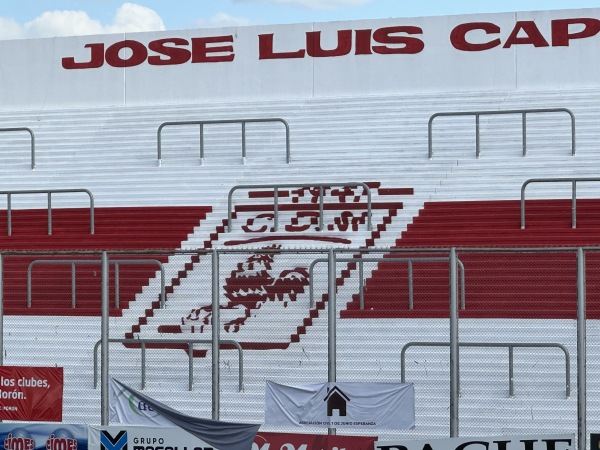 Estadio Nuevo Francisco Urbano - Morón, BA