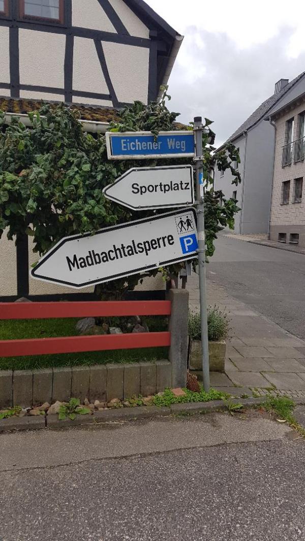 Heinrich Kessel Sportplatz - Rheinbach-Queckenberg