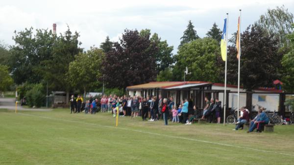 Sportplatz Am Festplatz - Bleyen-Genschmar-Neubleyen