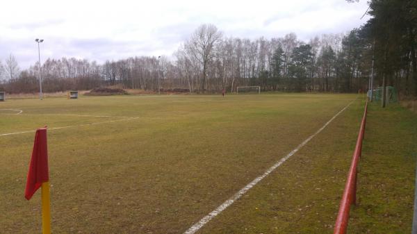 Sportanlage am Wald Platz 2 - Röderaue-Frauenhain