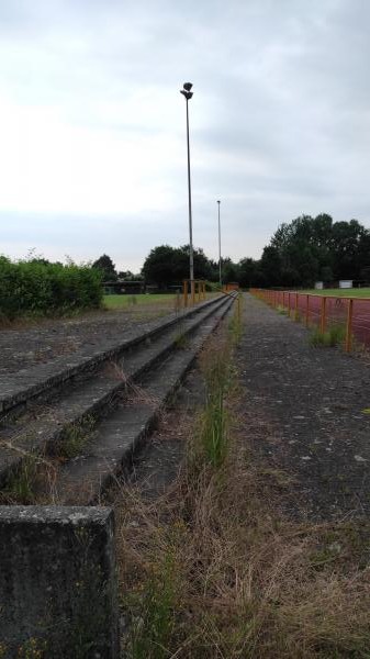 Stadion Auf der Ramhorst  - Burgwedel-Großburgwedel