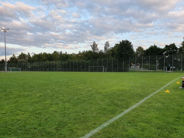 Sportanlage Fischerhäuser Platz 2 - Ismaning-Fischerhäuser