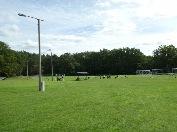 Sportplatz Sieversdorf - Sieversdorf-Hohenofen