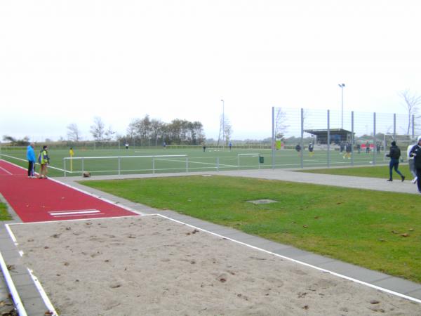 Sportplatz an der alten Schule - Risum-Lindholm