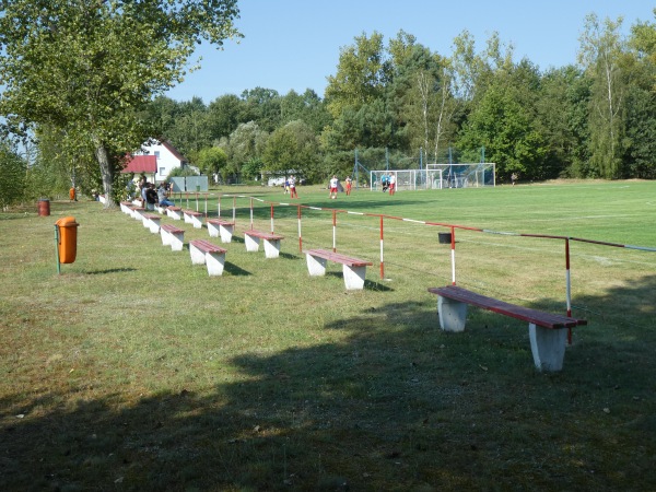 Boisko w Głuchowie - Głuchów