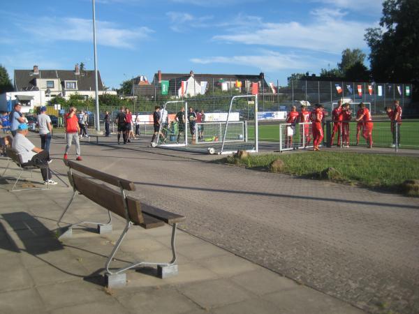 Sportzentrum Schlutup B-Platz - Lübeck-Schlutup