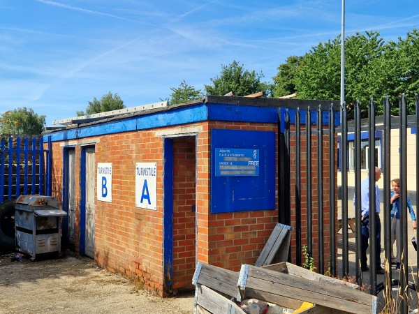 Oakside Stadium - Ilford, Greater London