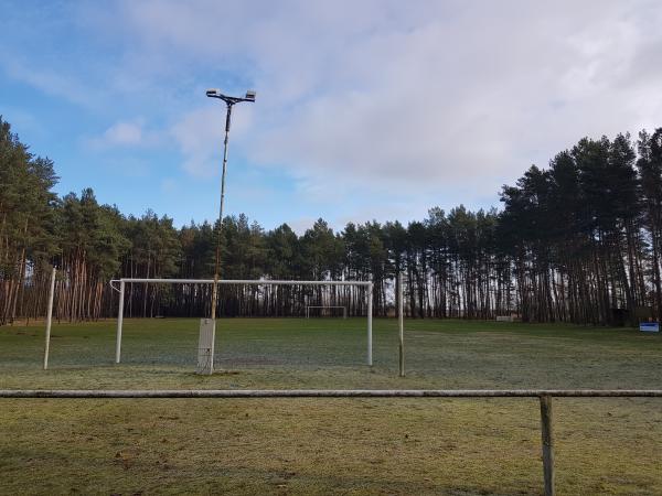 Dorfsportplatz - Polzow