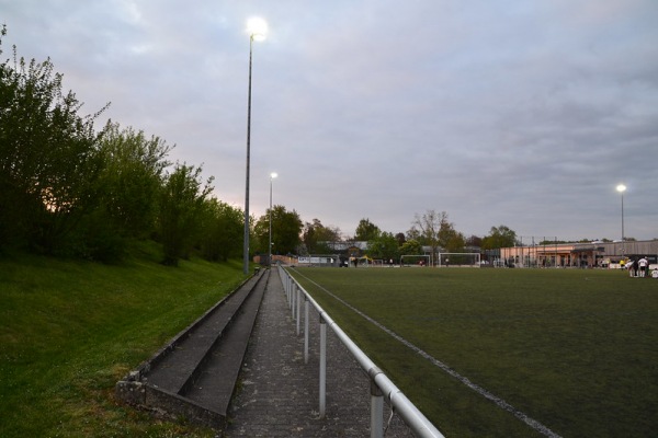 Sportplatz Weyerbusch - Weyerbusch