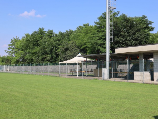 Campo Sportivo Comunale Primo Marinig - Camino al Tagliamento