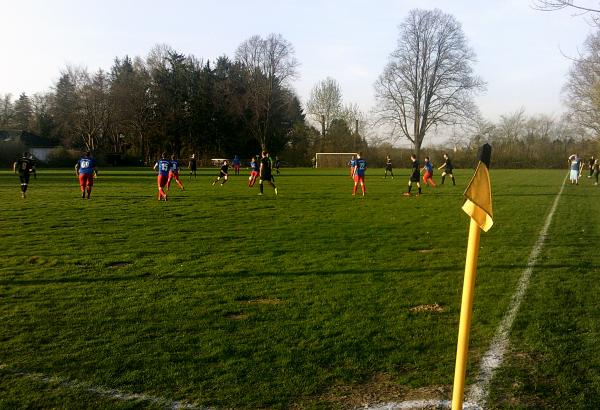 Sportplatz an der Grundschule - Lübeck-Niendorf