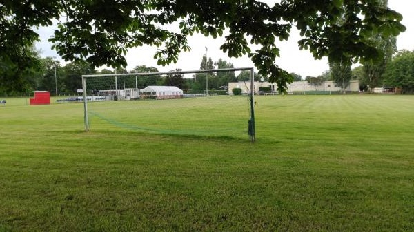 Sportanlage an den Herrenhäuser Gärten B-Platz - Hannover