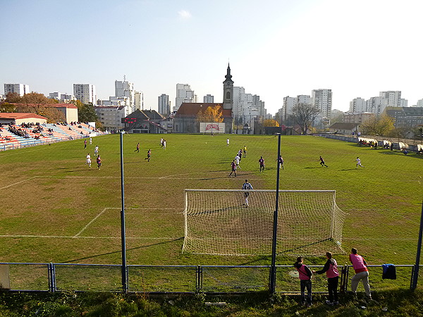 Stadion kraj Bežanijske crkve - Beograd