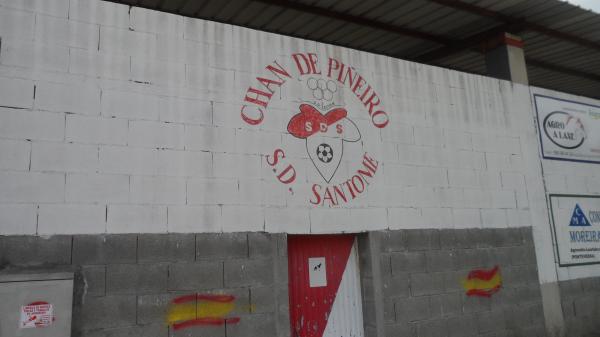Campo de Fútbol Chan de Piñeiro liegan Tome - Marín (Pontevedra)