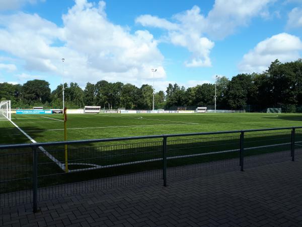 Städtische Sportanlage Klosterpark B-Platz - Schortens