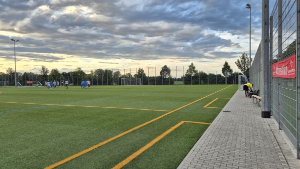 Sportpark am Karlsfeld Platz 3 - Karlsfeld