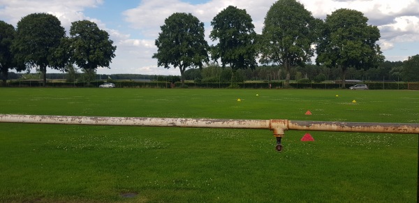 Waldstadion Nebenplatz - Grabow/Elde