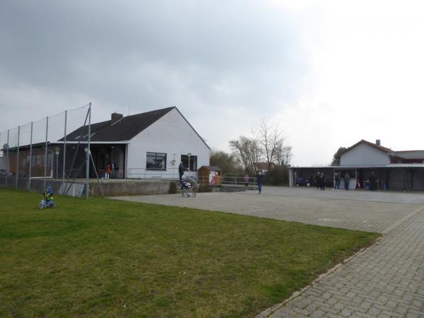 Neuer Sportplatz Hettstadt - Hettstadt