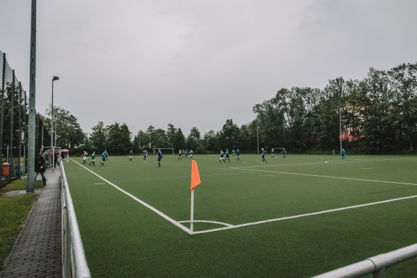 Sportplatz Dohnaer Straße - Dresden-Prohlis